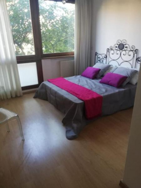 Vanity Apartment - 4 bedrooms with 4 bathrooms - AC & WIFI